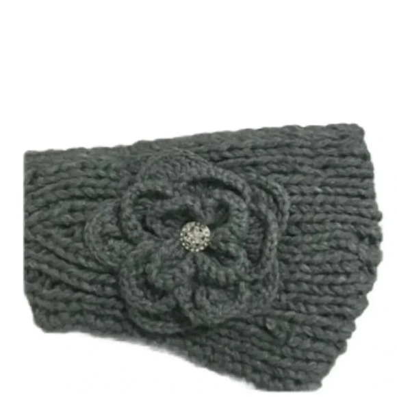 KNITTED HEAD BAND & NECK WARMER
-HAND MADE - Picture 1 of 4